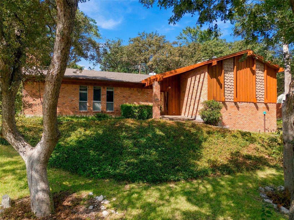 2624 Eldridge Lane Property Photo 1