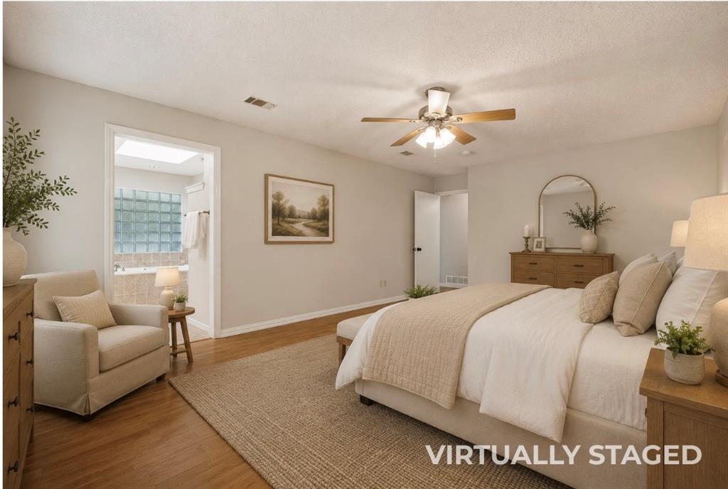 2212 Kirby Drive Property Photo 13