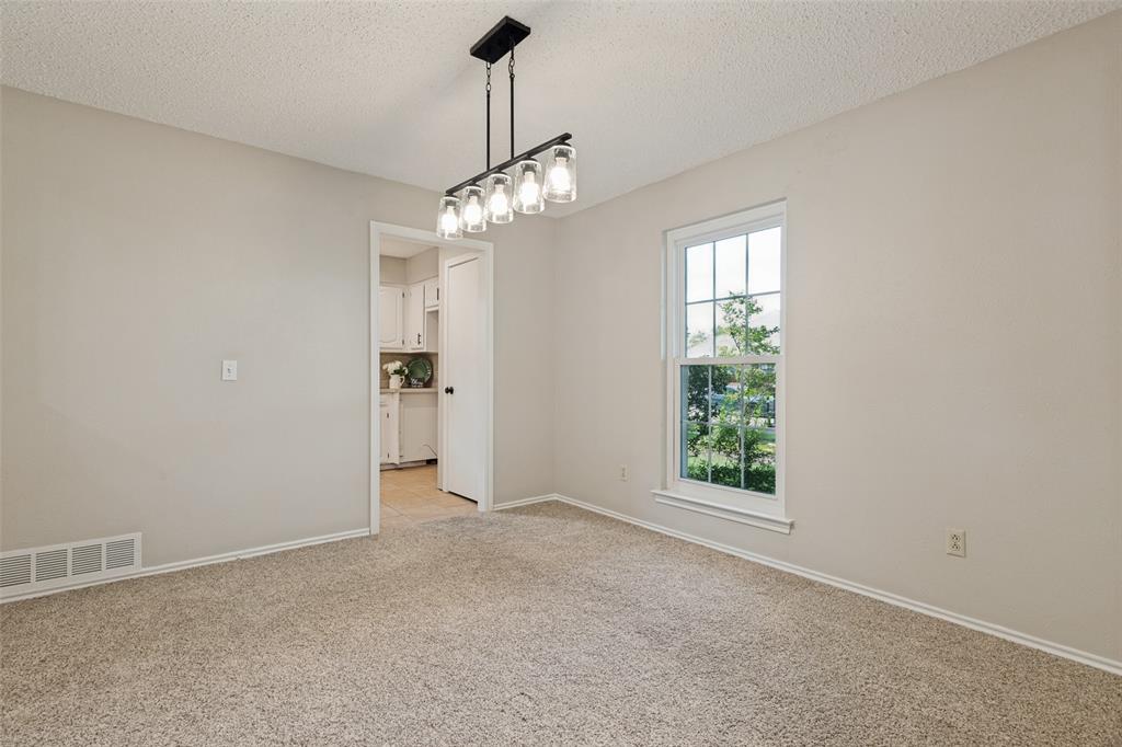 2212 Kirby Drive Property Photo 22