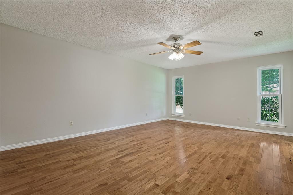 2212 Kirby Drive Property Photo 29