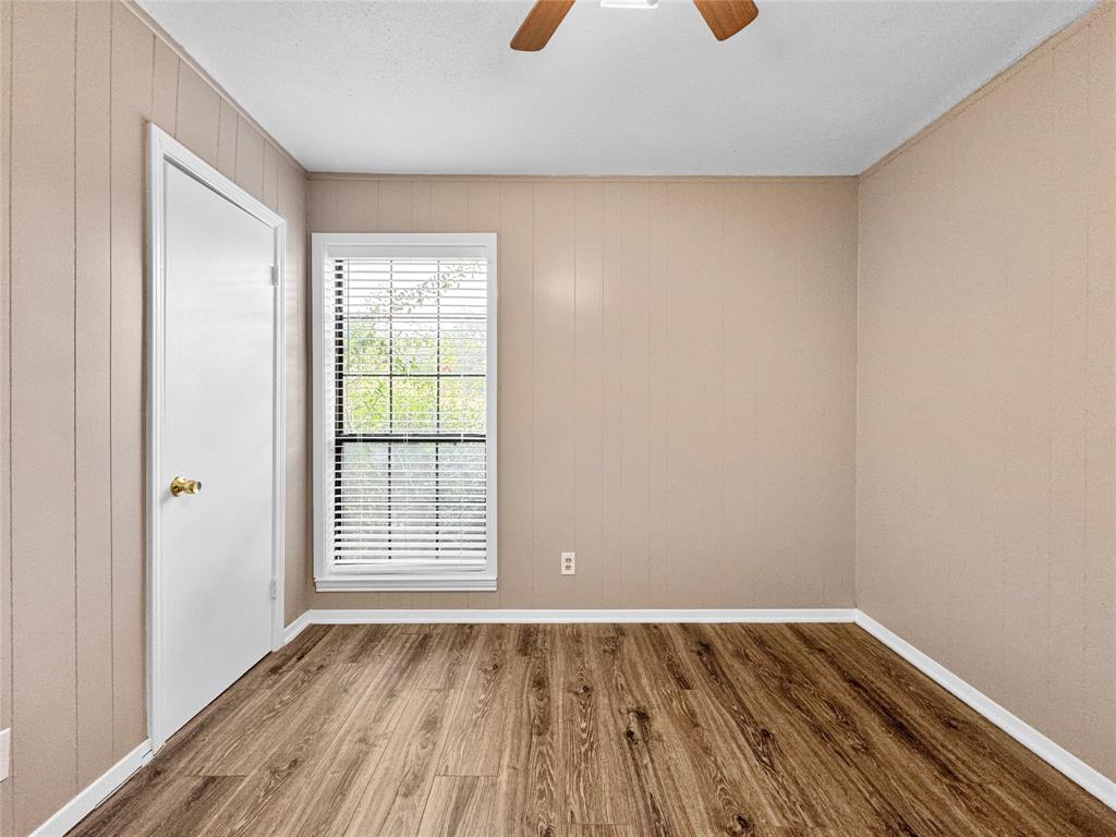 1319 Wisteria Way Property Photo 10