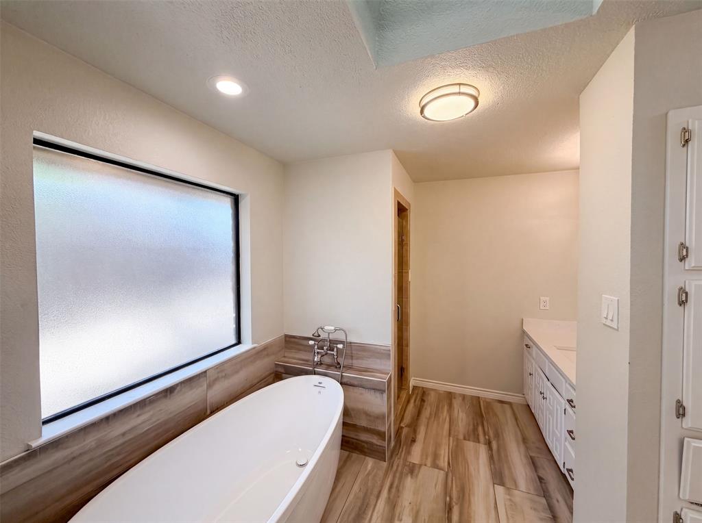 9 Muirfield Court Property Photo 17