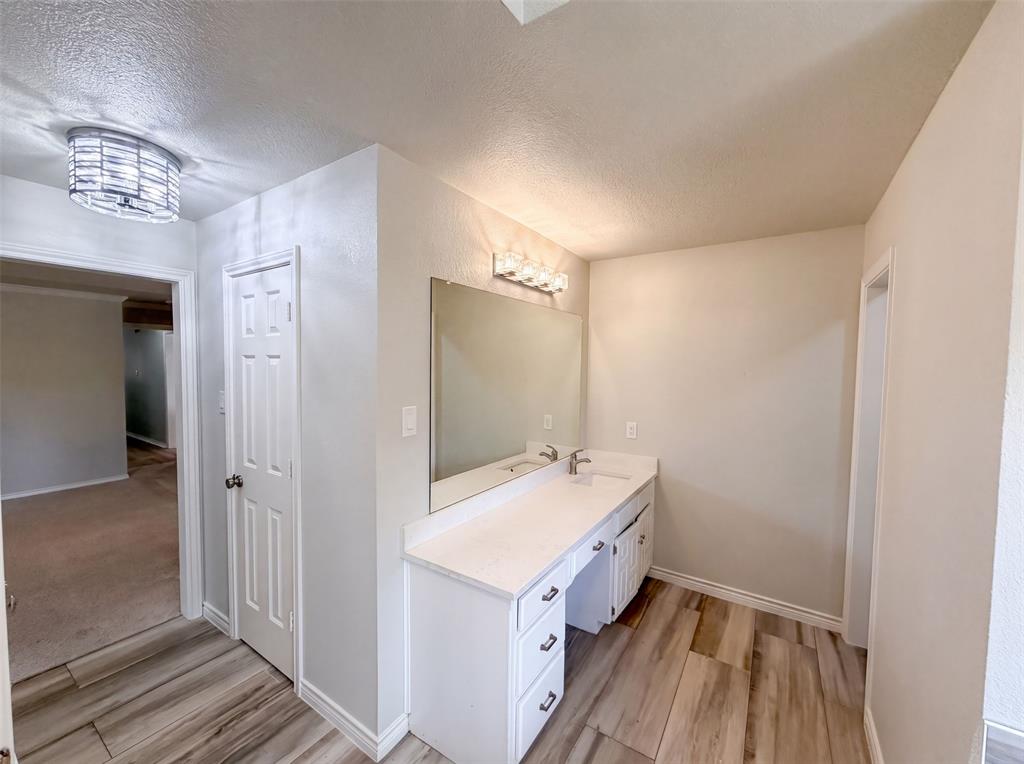 9 Muirfield Court Property Photo 18