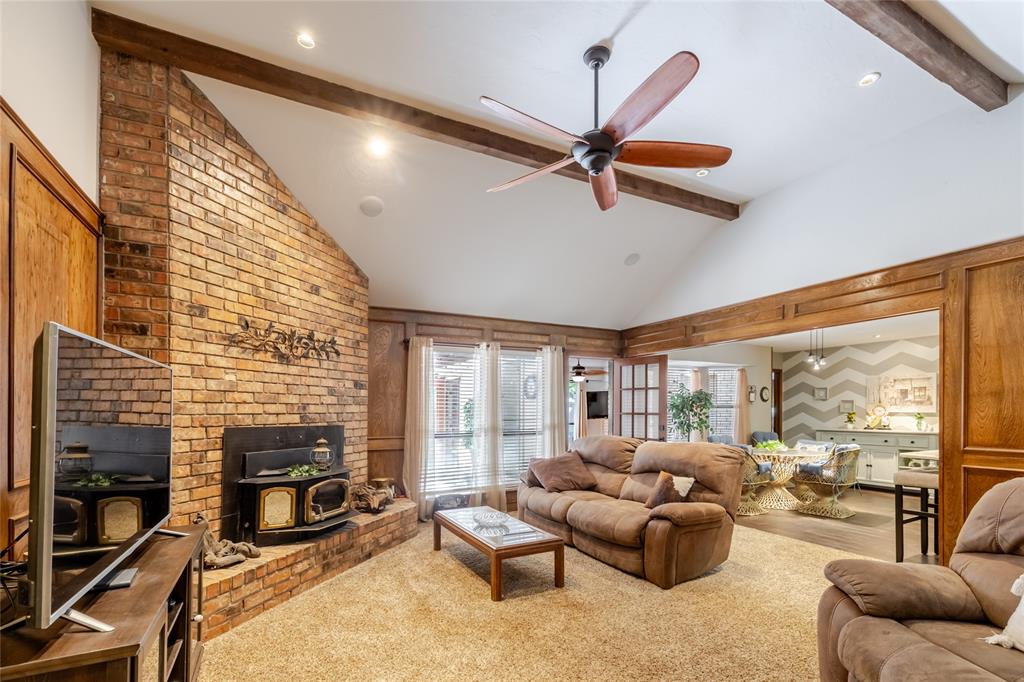22 Greenbriar Street Property Photo 8