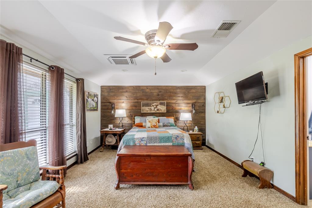 22 Greenbriar Street Property Photo 16