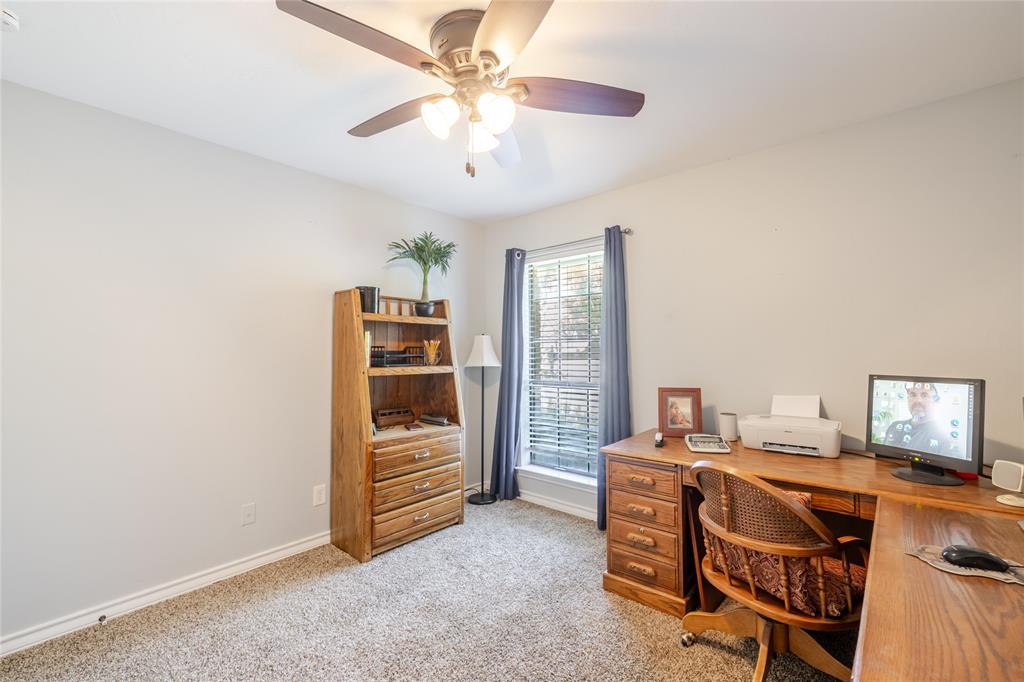 22 Greenbriar Street Property Photo 25