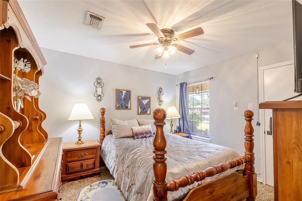22 Greenbriar Street Property Photo 26