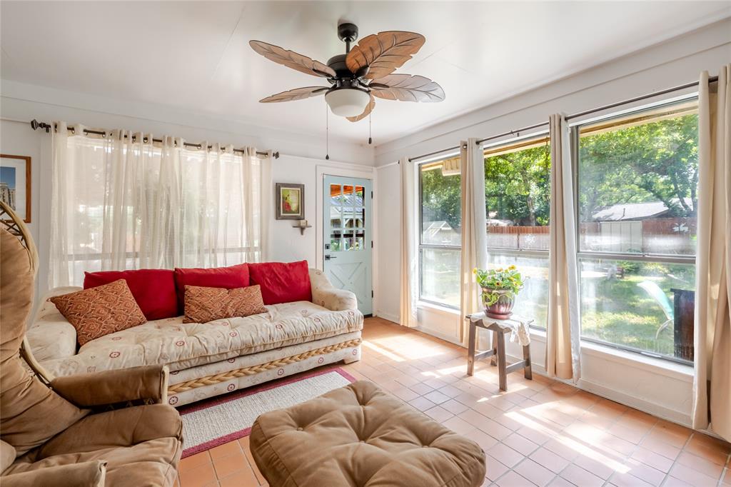 22 Greenbriar Street Property Photo 31