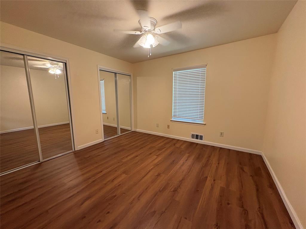 615 Oak Forest Drive Property Photo 18
