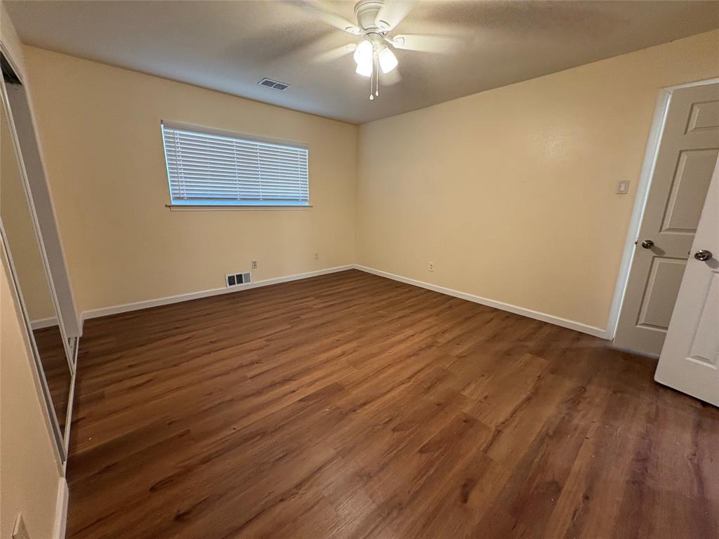 615 Oak Forest Drive Property Photo 22