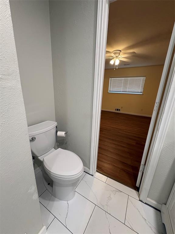 615 Oak Forest Drive Property Photo 26