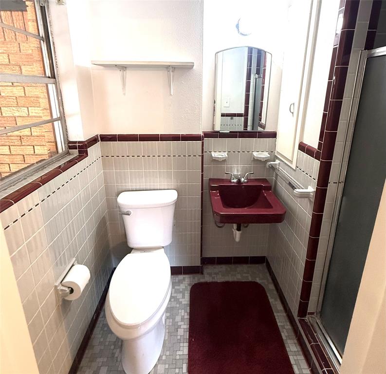2403 Panhandle Street Property Photo 14