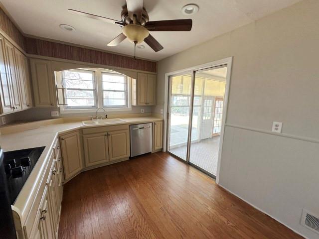 321 Barkley Street Property Photo 10