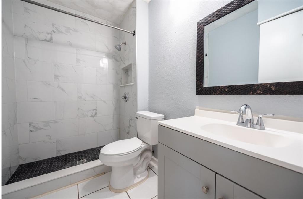 4430 Windsor Drive Property Photo 20