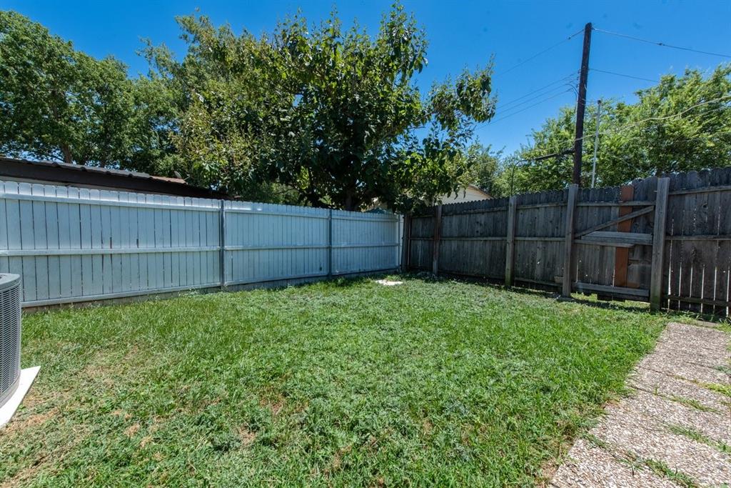 4430 Windsor Drive Property Photo 21