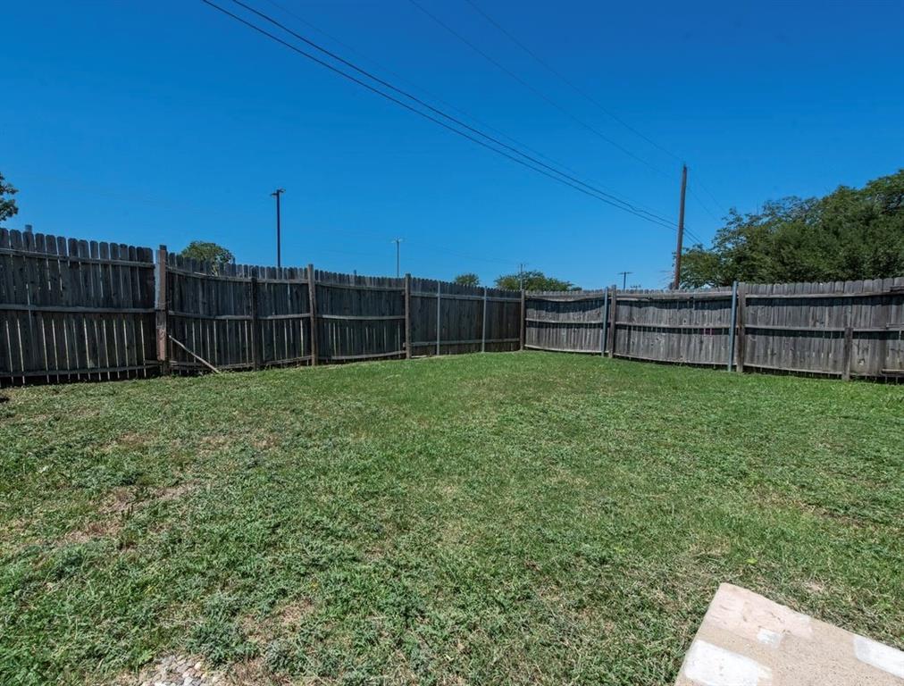 4430 Windsor Drive Property Photo 22