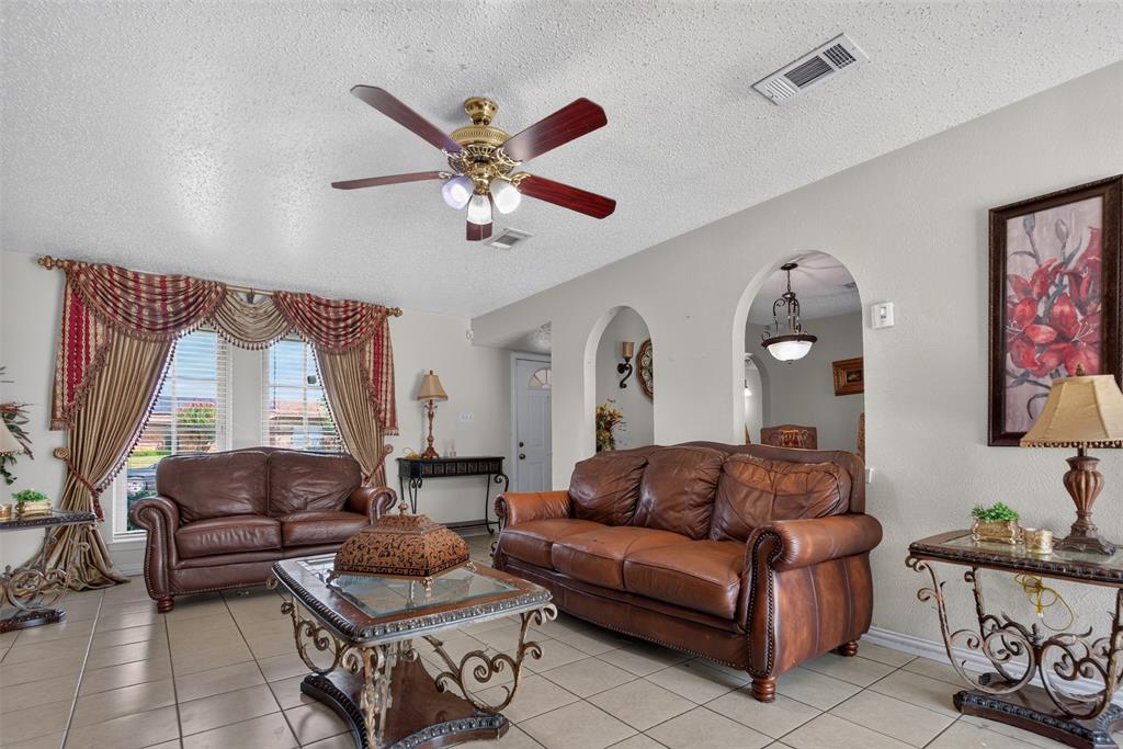 2224 Crockett Drive Property Photo 12