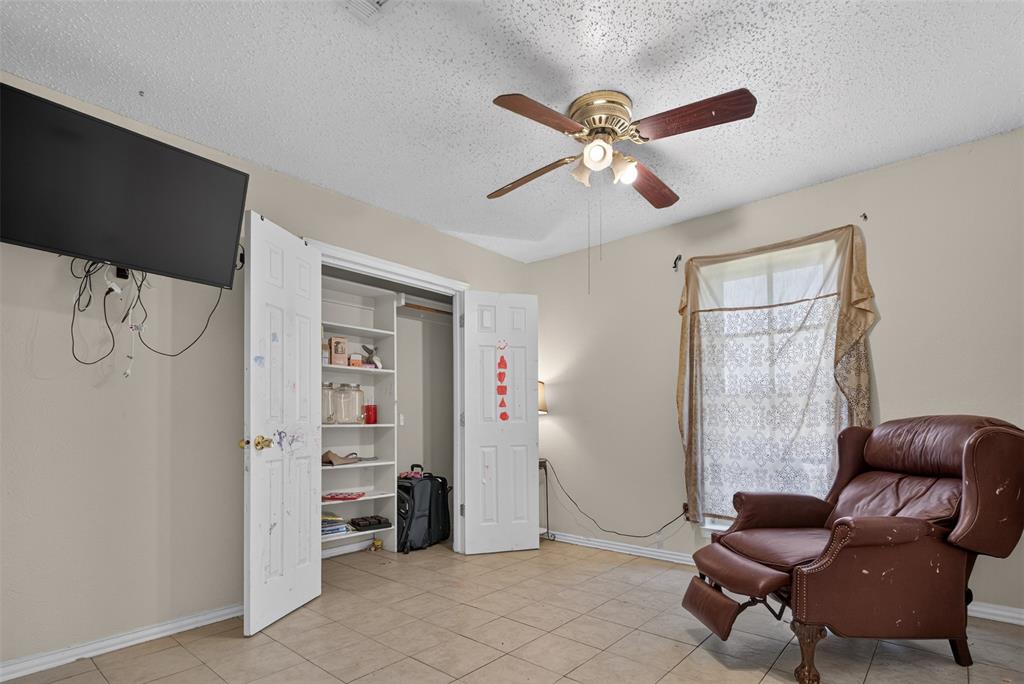 2224 Crockett Drive Property Photo 16