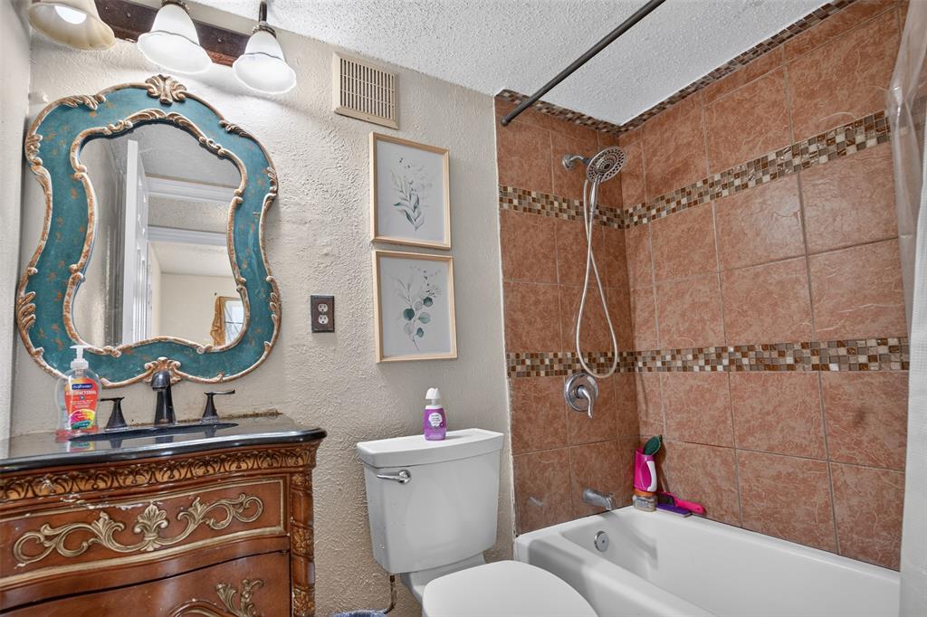 2224 Crockett Drive Property Photo 18