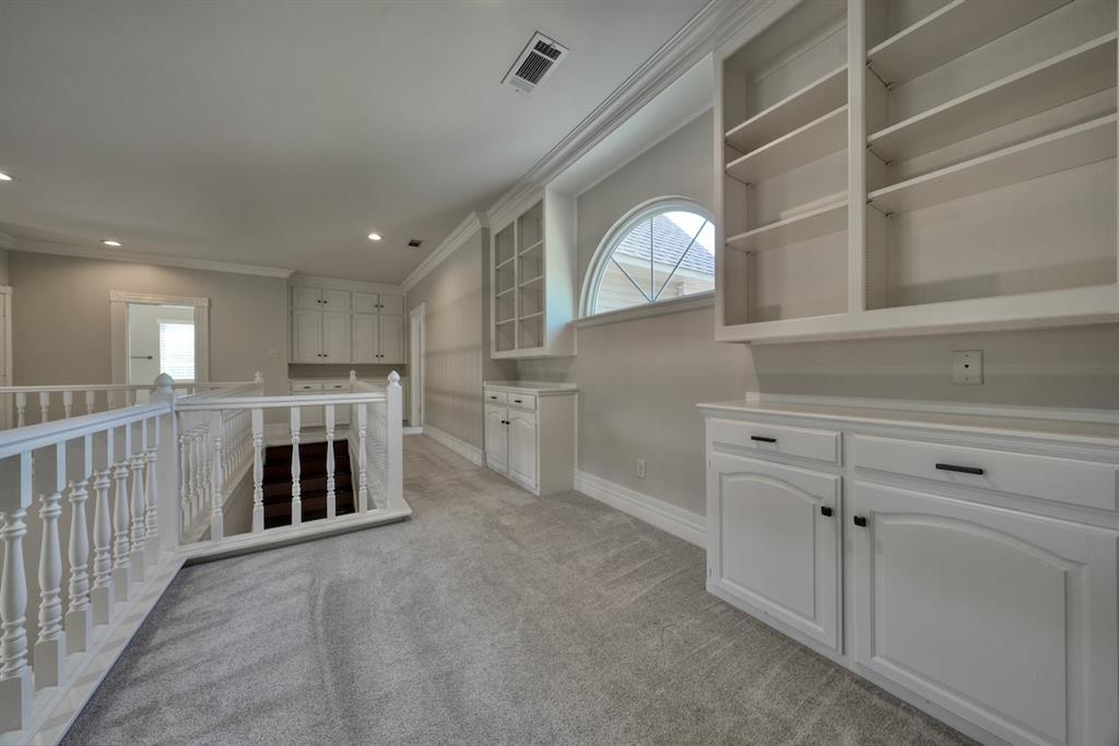 1881 Valley View Lane Property Photo 34