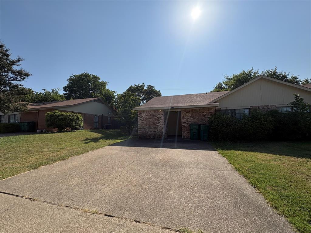 714 Hillcrest Property Photo 1