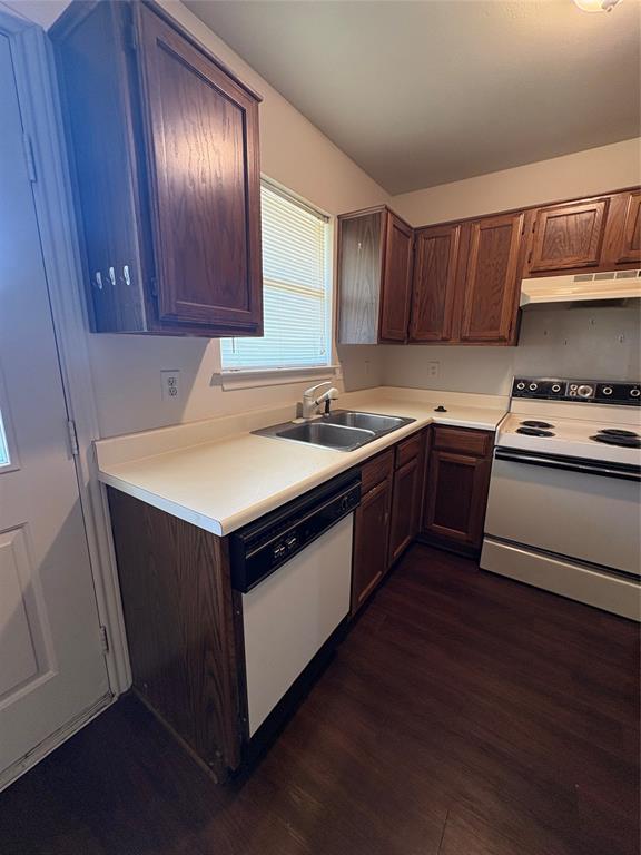 714 Hillcrest Property Photo 8