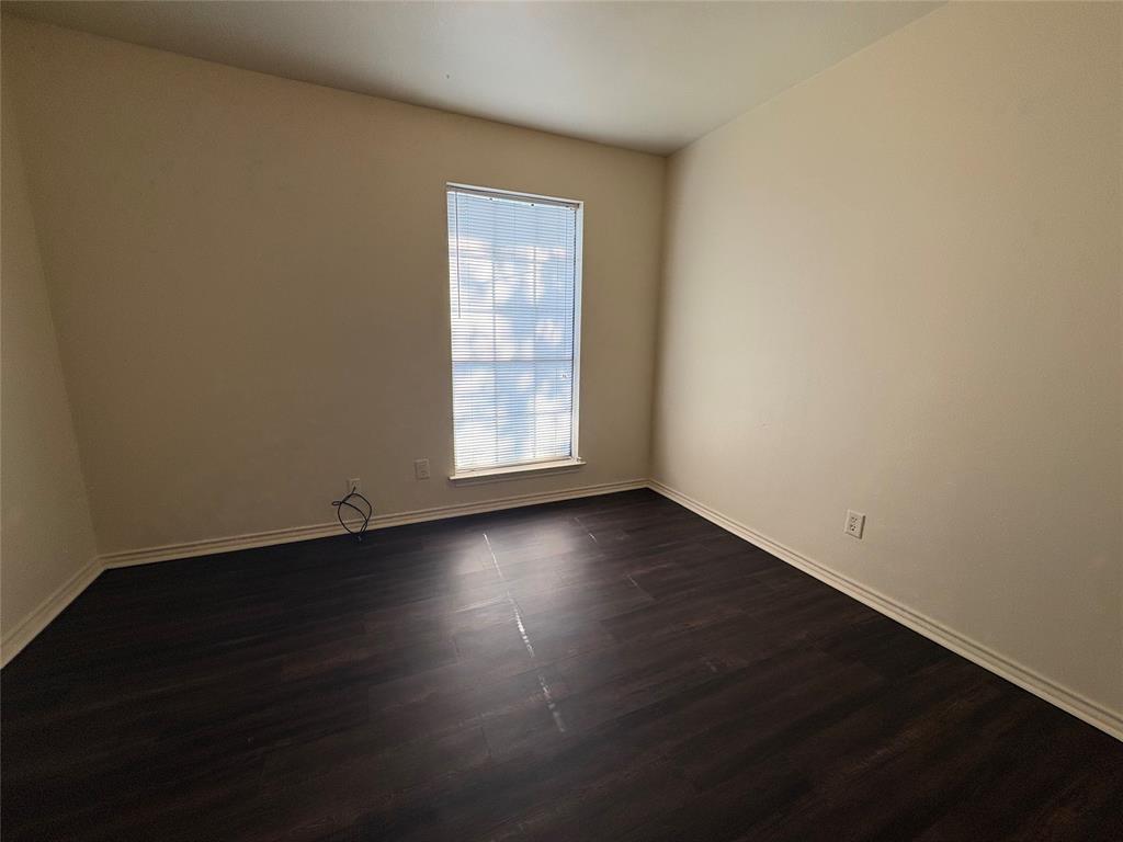 714 Hillcrest Property Photo 12