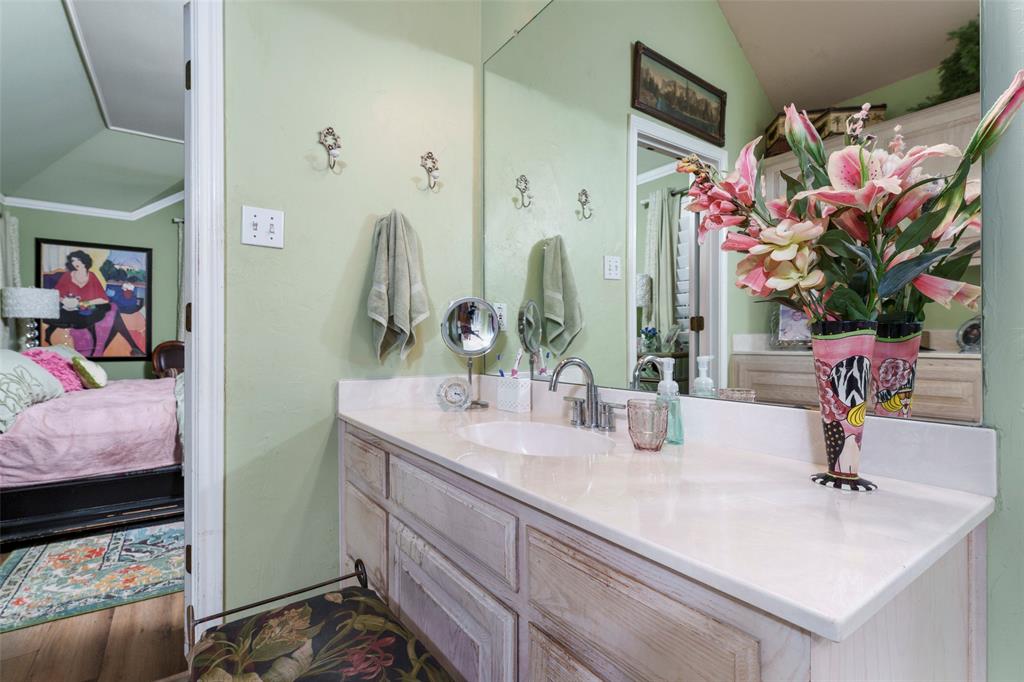 6703 Landover Hills Lane Property Photo 23