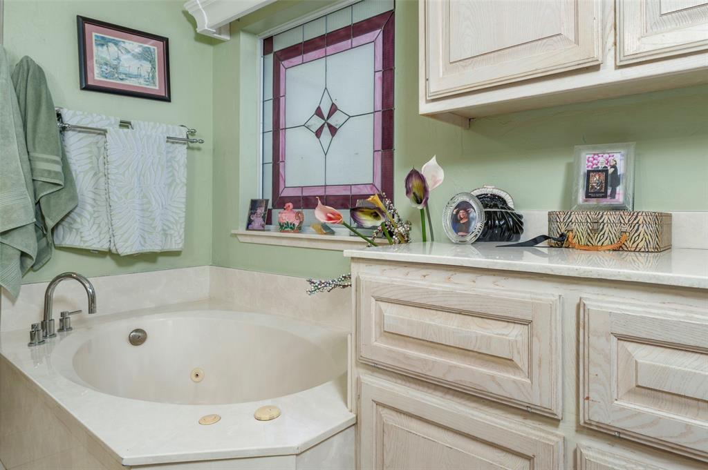 6703 Landover Hills Lane Property Photo 24