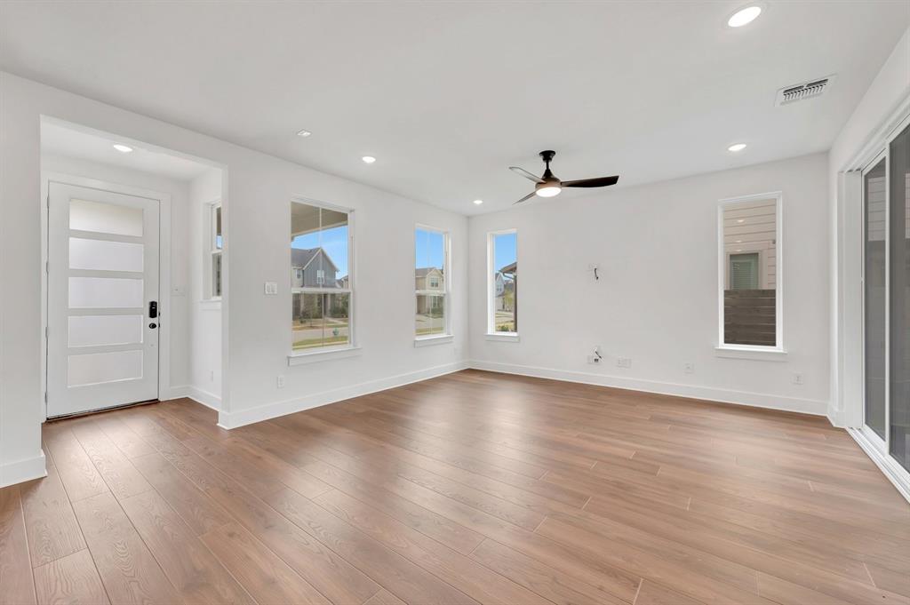 1625 Laurel Lane Property Photo 8