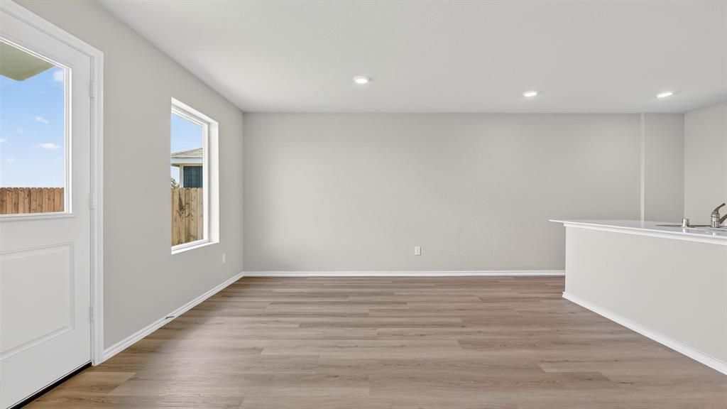176 Pinehurst Drive Property Photo 10