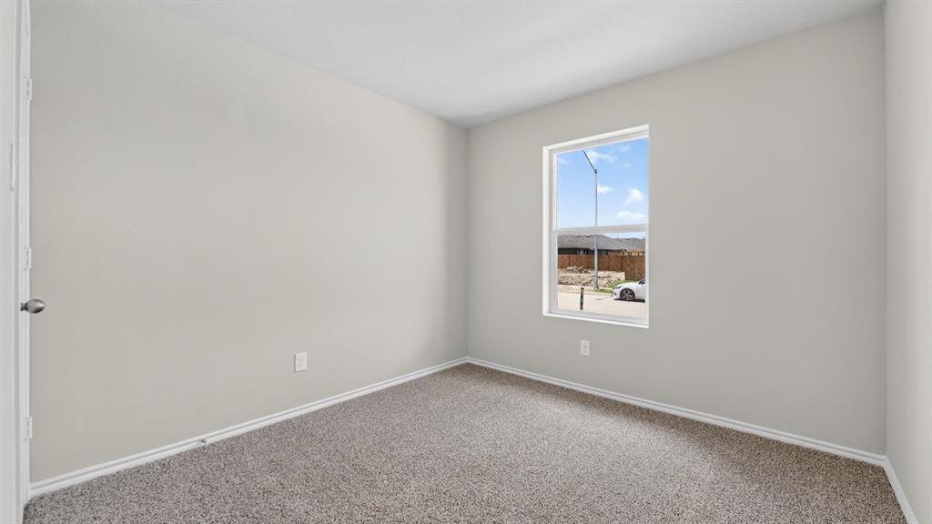 176 Pinehurst Drive Property Photo 19