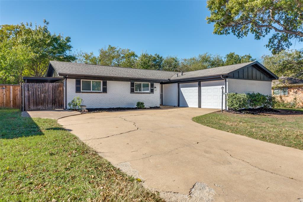 7012 Trimble Drive Property Photo 1