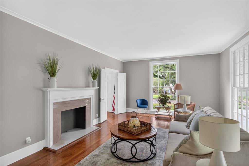 838 Mccormick Street Property Photo 7