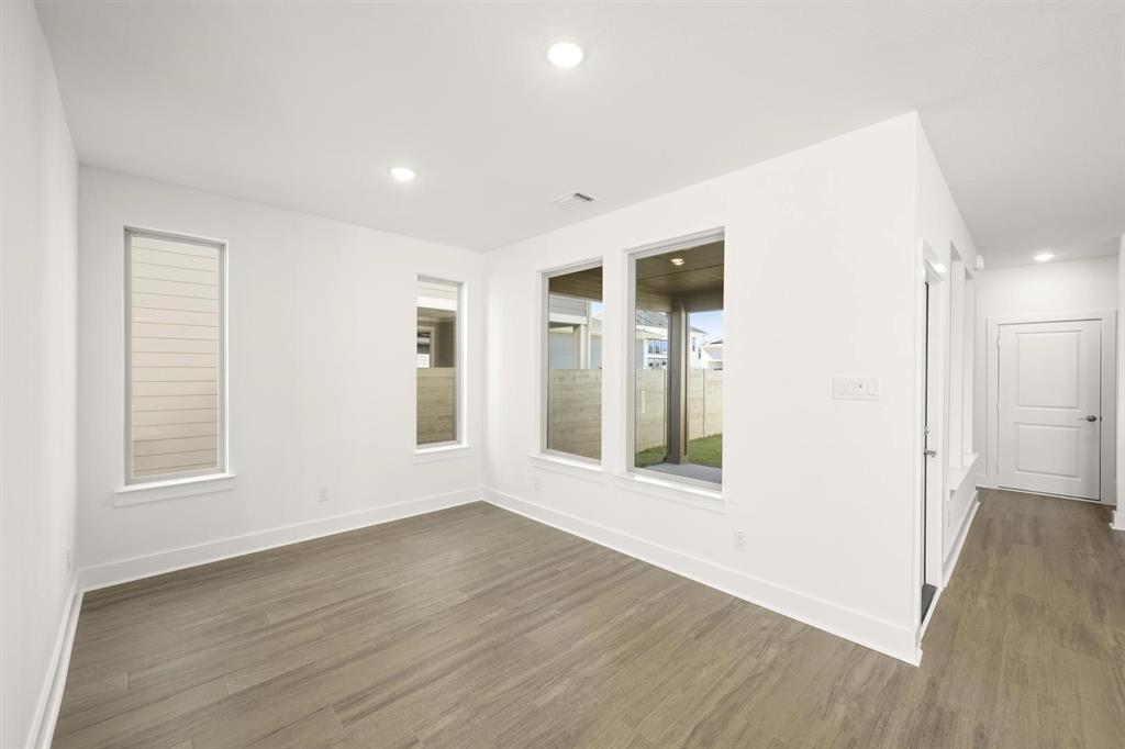 1421 Laurel Lane Property Photo 11