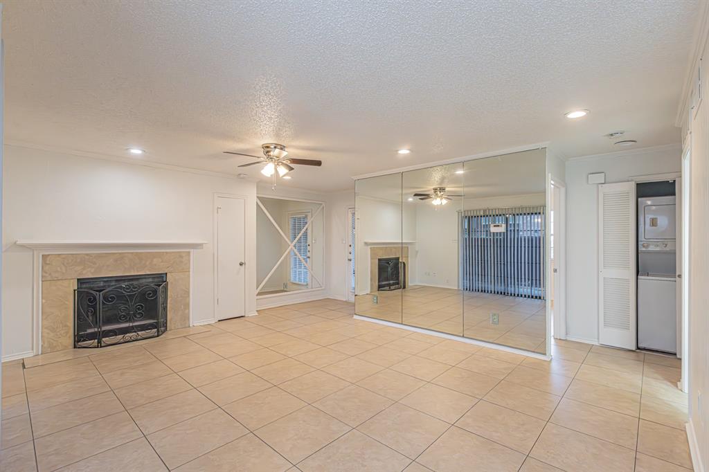 2728 Copper Creek Drive 107 Property Photo 6