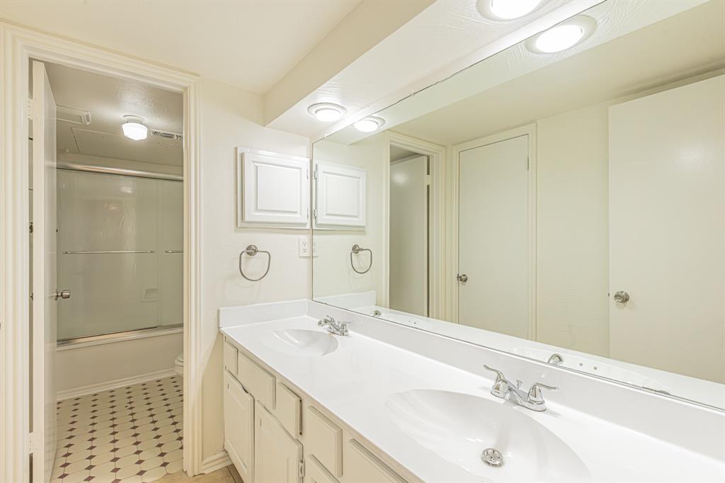 2728 Copper Creek Drive 107 Property Photo 19