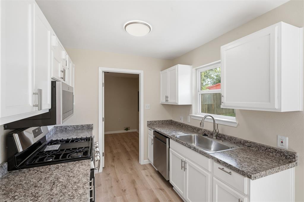 840 Crosby Avenue Property Photo 12