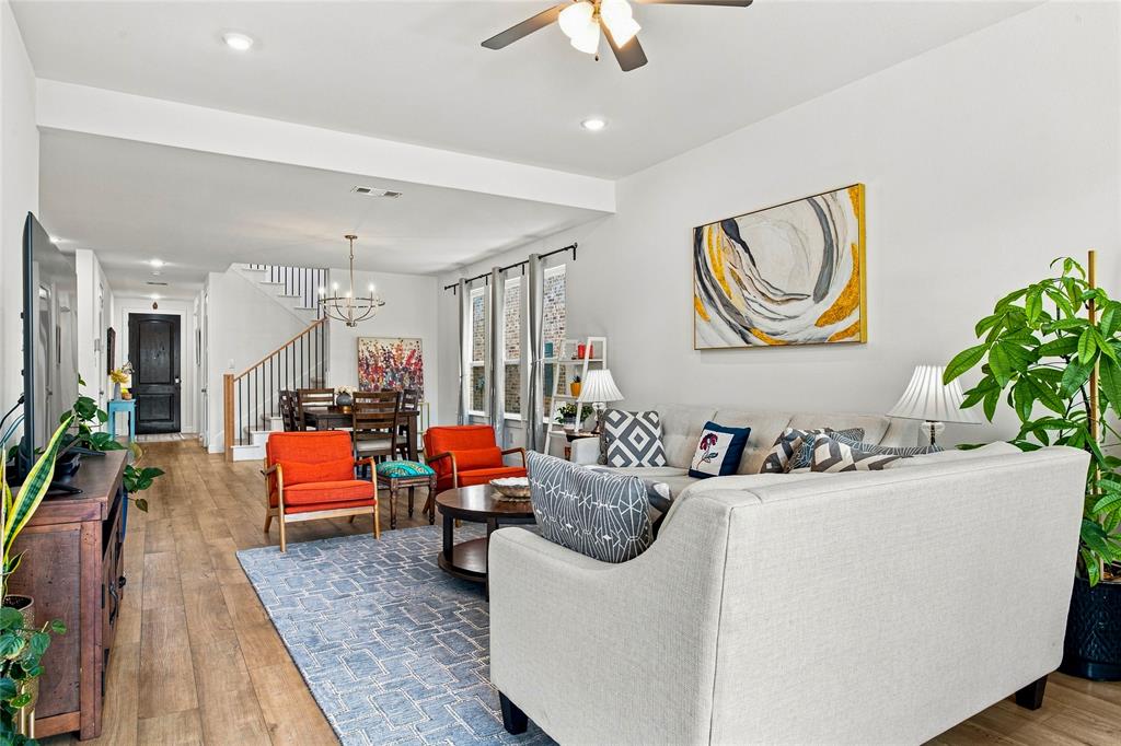 4905 Celestial Road Property Photo 3