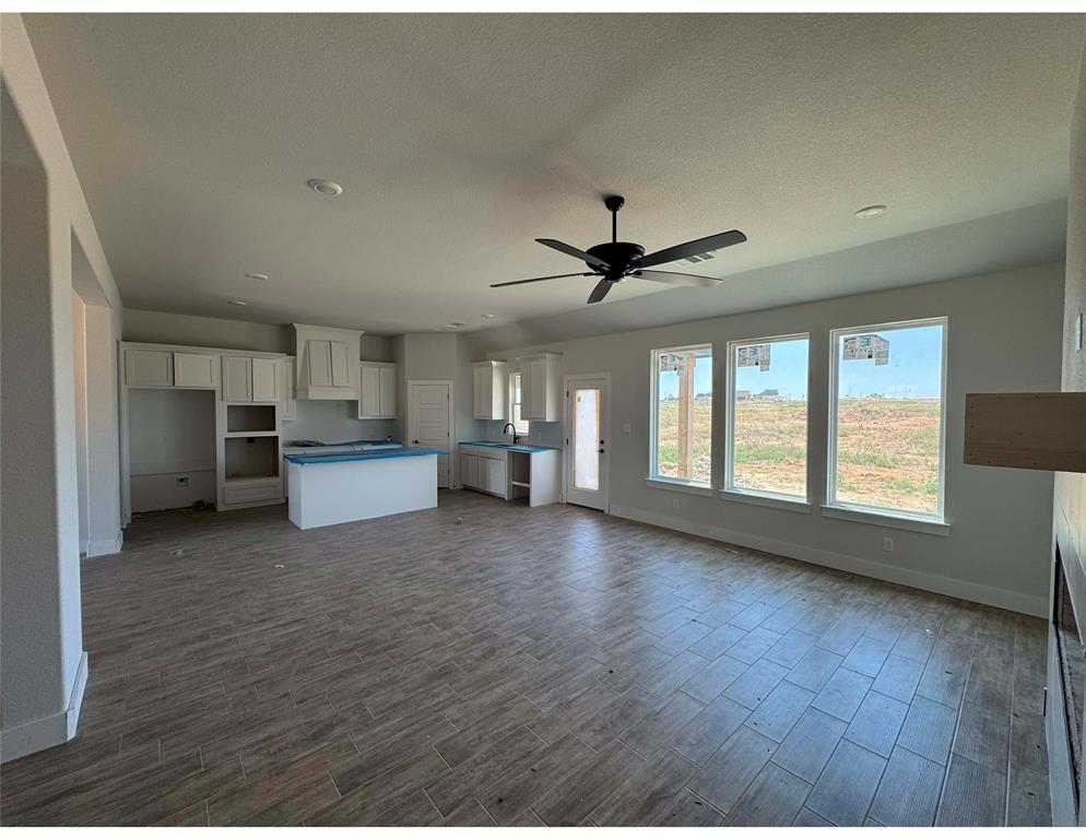 145 Legends Way Property Photo 2