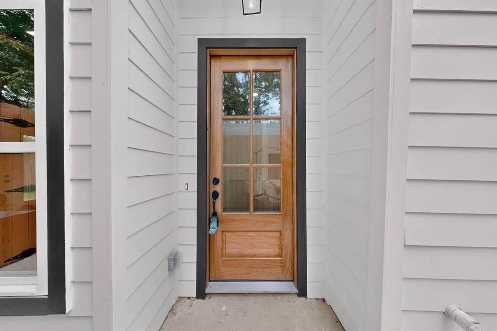 5104 Philip Avenue Property Photo 3