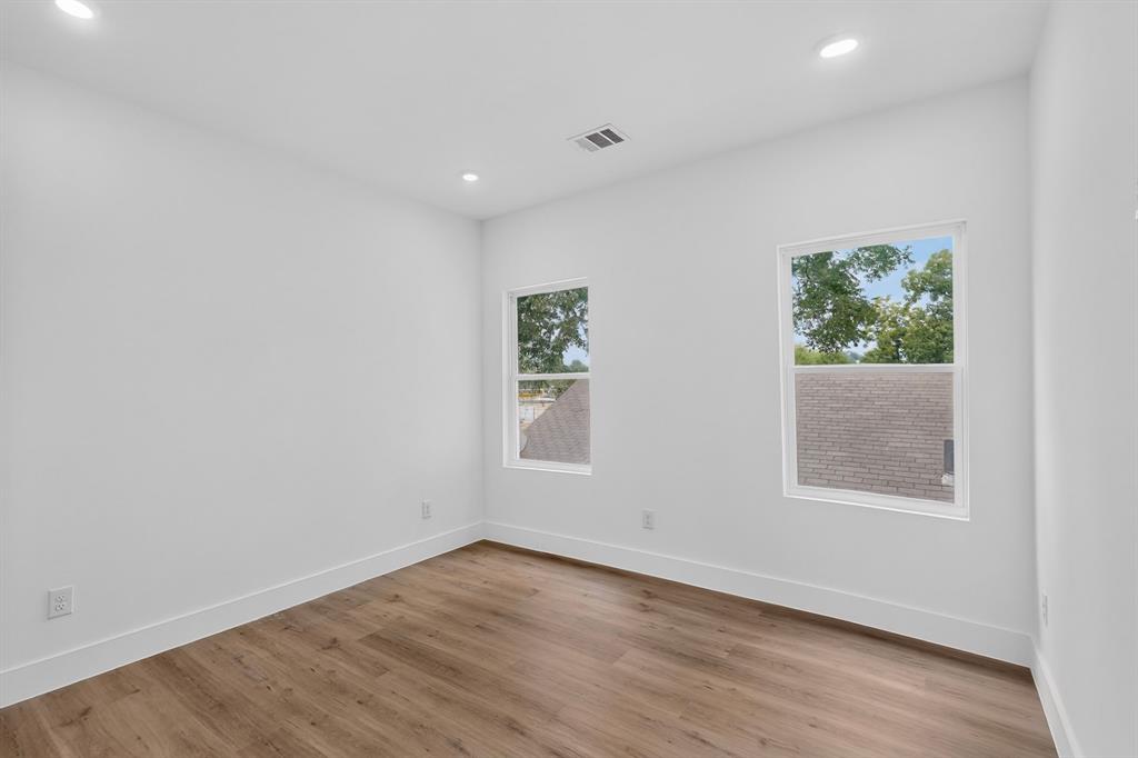 5104 Philip Avenue Property Photo 27