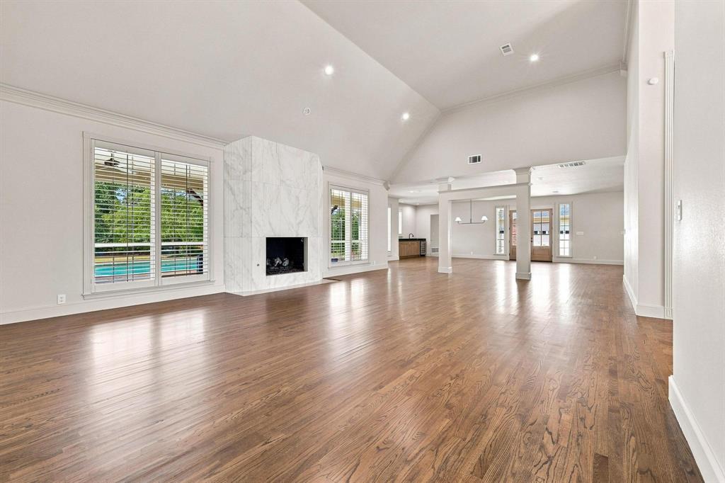 8295 Mountain View Road Property Photo 15