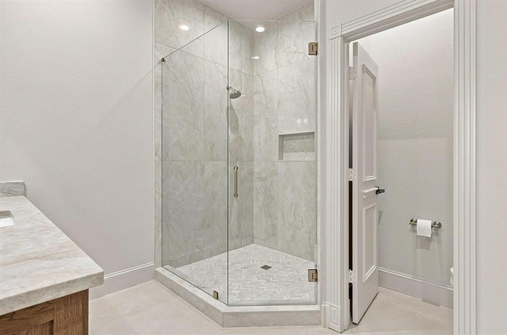 8295 Mountain View Road Property Photo 25