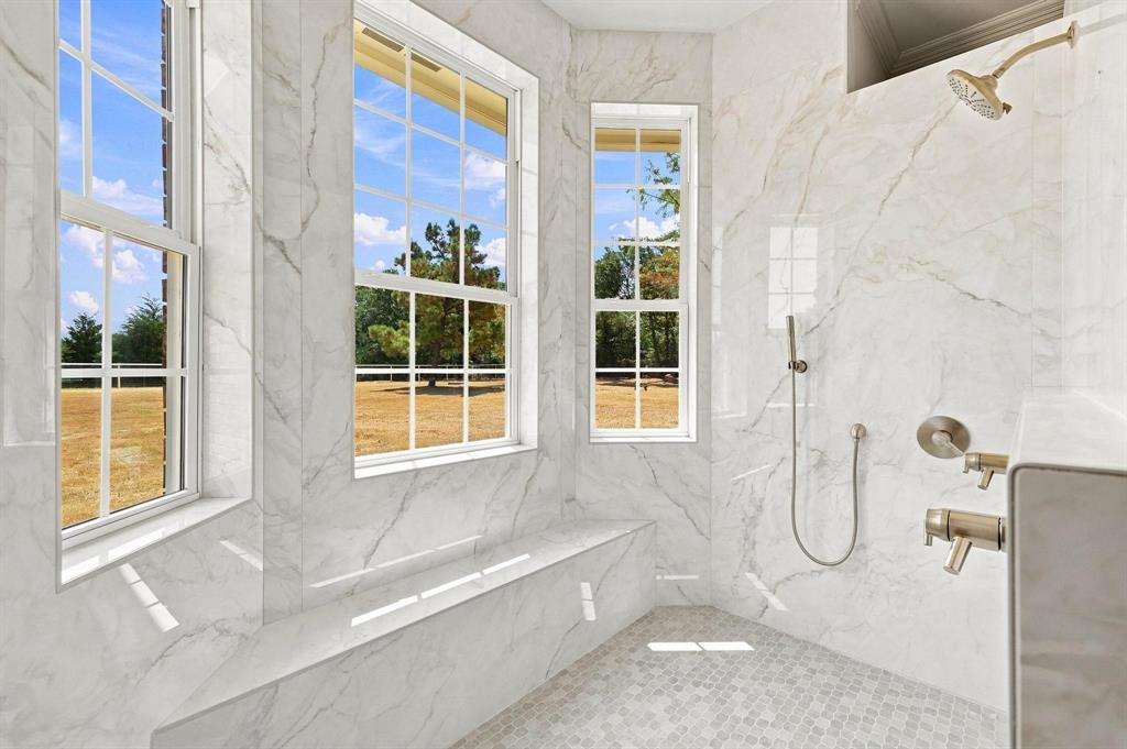 8295 Mountain View Road Property Photo 34