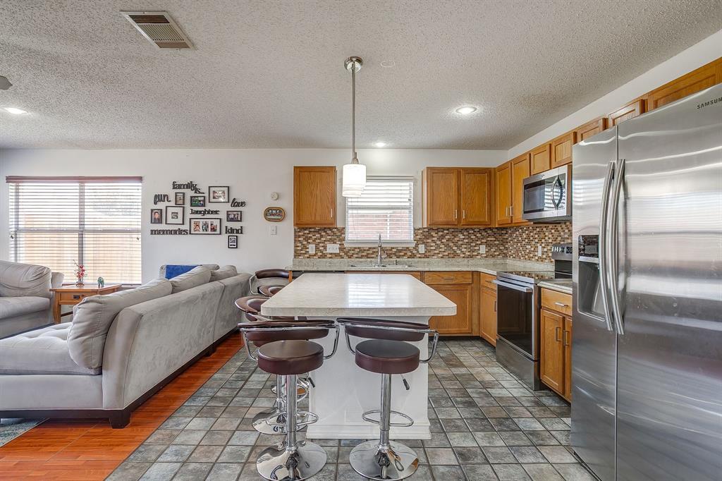 924 Thistle Circle Property Photo 11