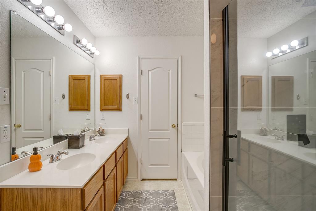 924 Thistle Circle Property Photo 30
