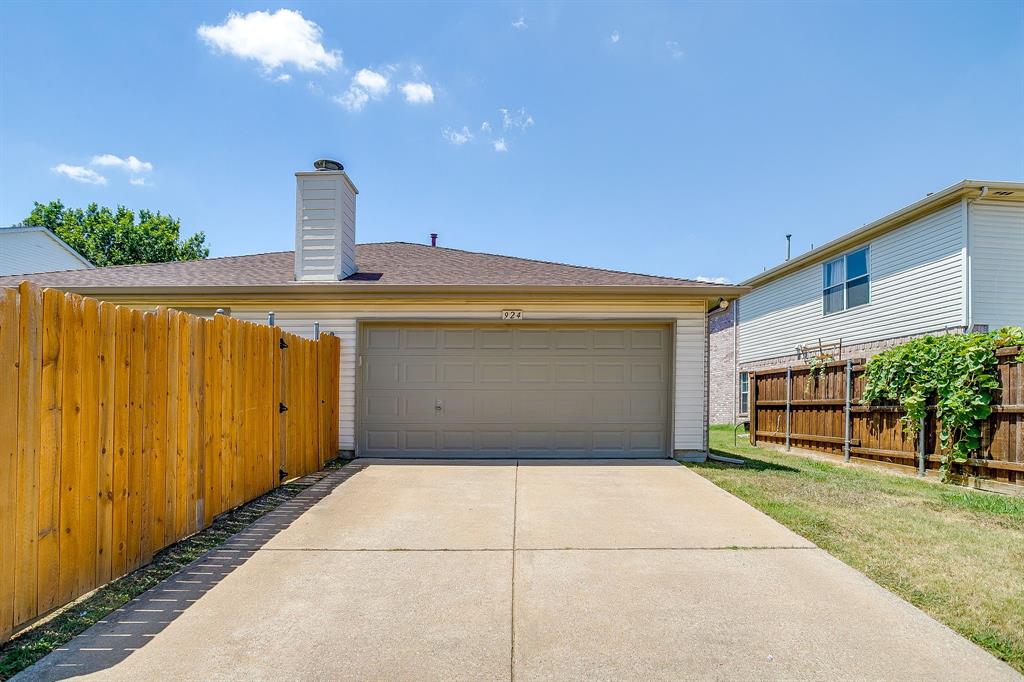 924 Thistle Circle Property Photo 37