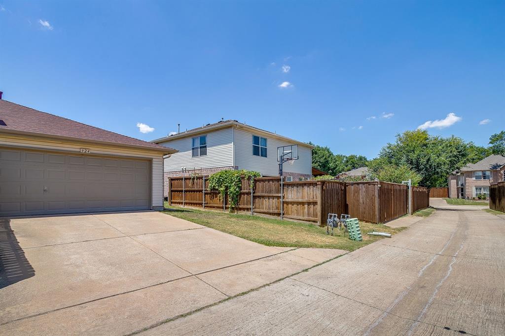 924 Thistle Circle Property Photo 39