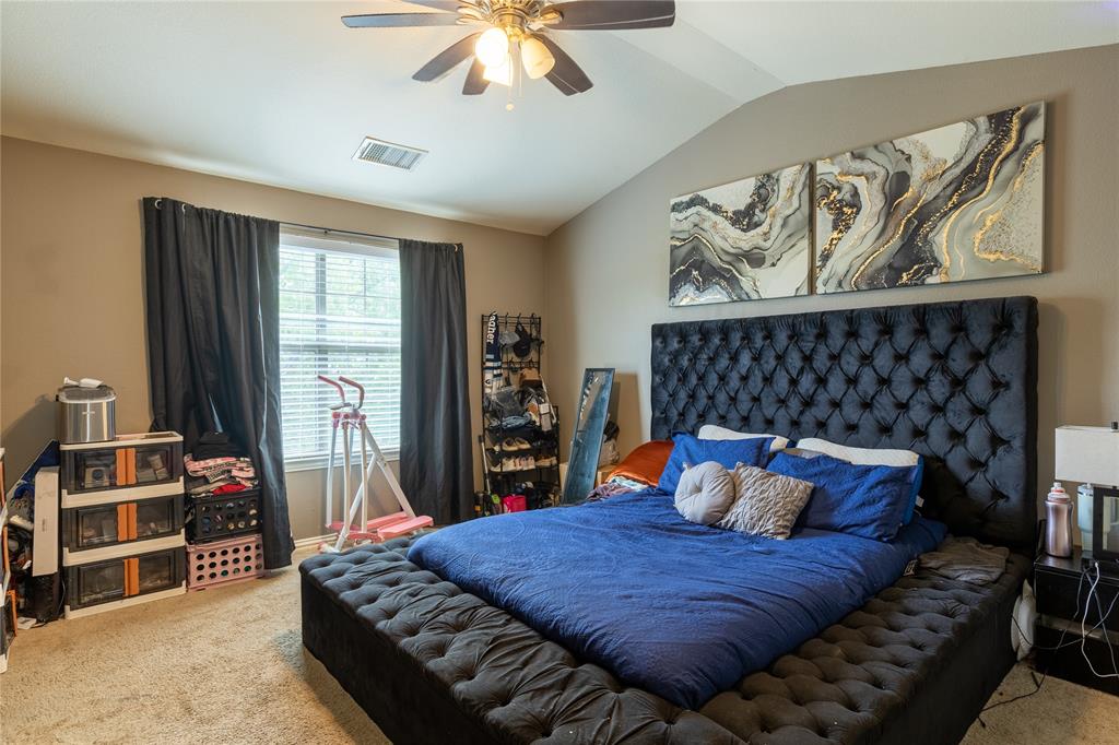 2529 Jacobson Drive Property Photo 12